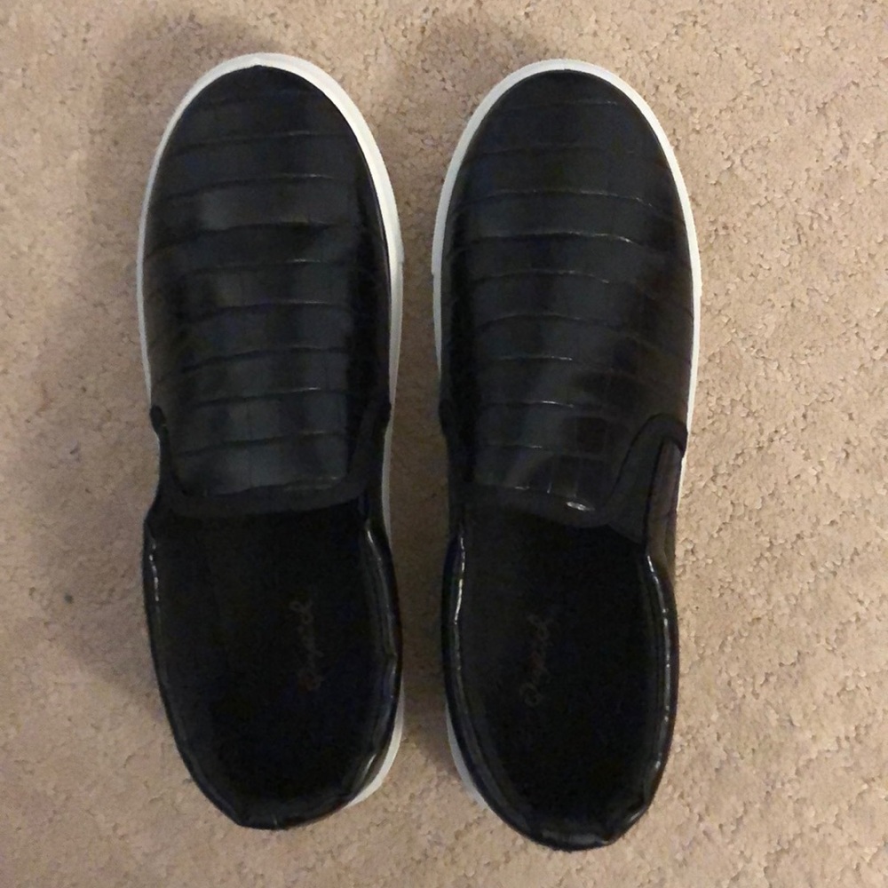 slip on sneakers